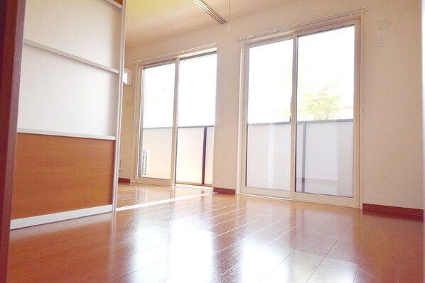 ピア サフィールの物件内観写真